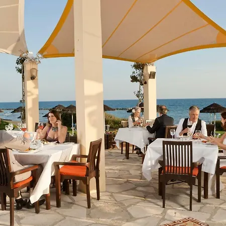 אתר נופש Aldiana Club Zypern Alaminos